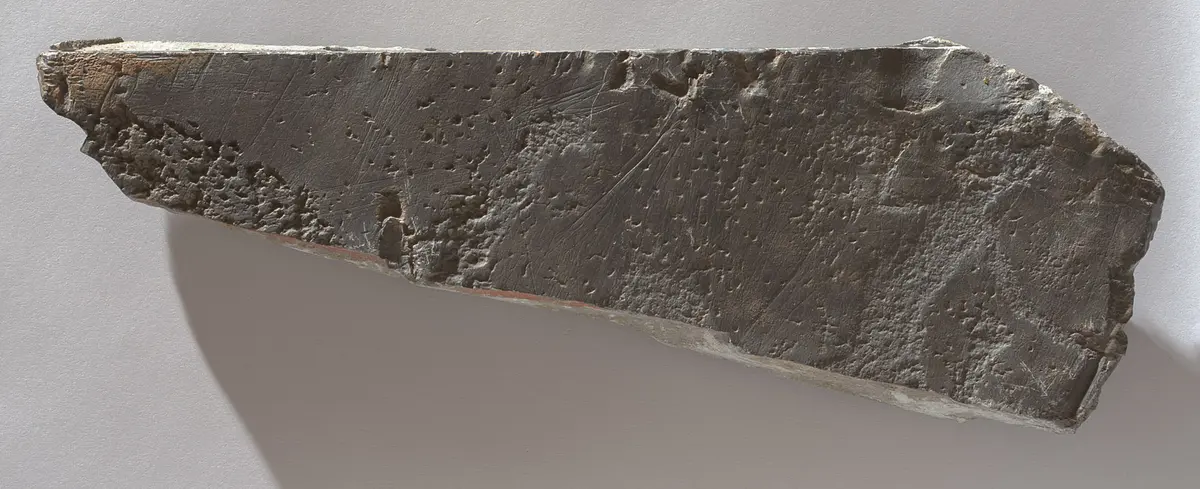 Felsgravierung: Fragment