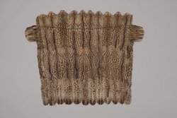 Ginsterkatzenfellumhang