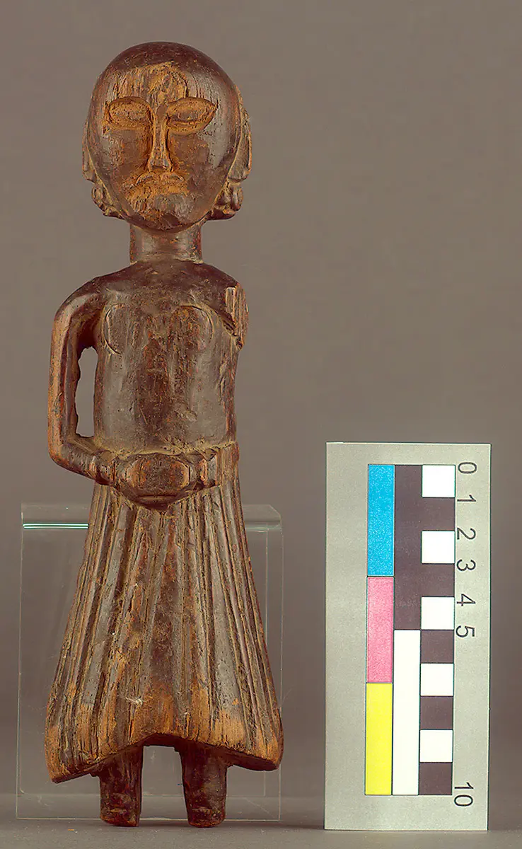 Holzfigur