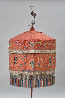 Umbrella of the ten thousand People