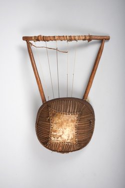 Instrument: Laute