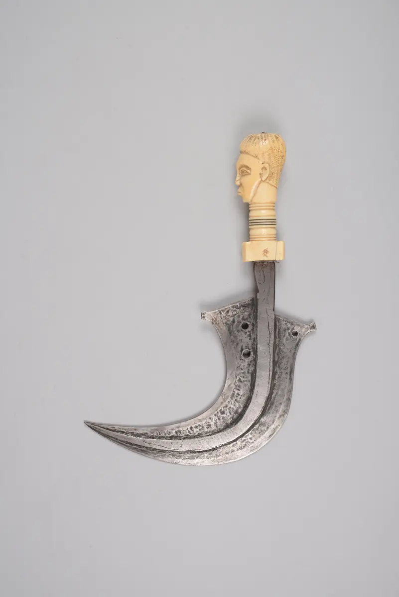 Knife
