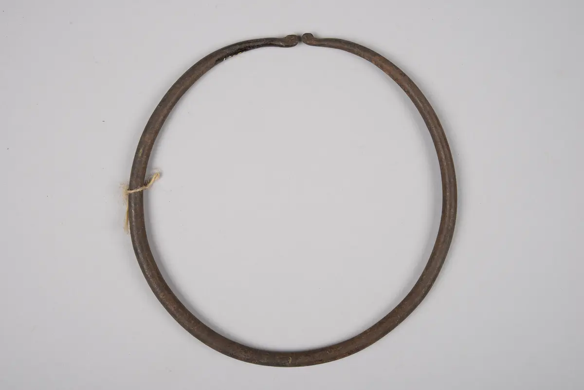 Necklet