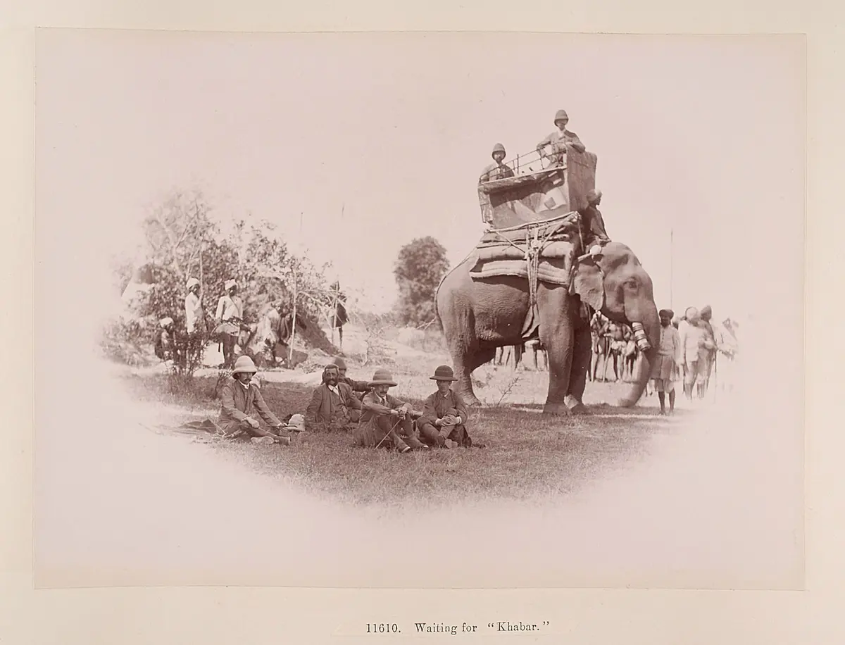 Rast bei Khabar, Franz Ferdinand u. Begleiter am Boden sitzend