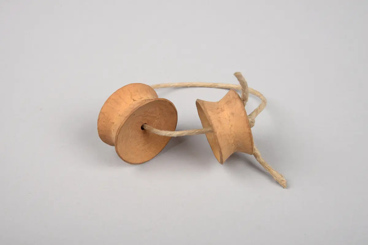 Paar Ohrschmuck