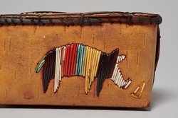 Maple sugar container with pig image