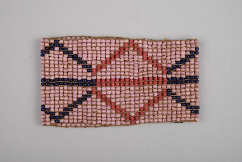 Frauenoberarmband