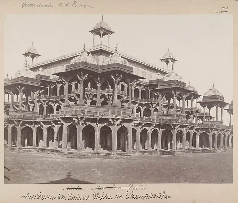 Mausoleum des Kaisers Akbar in Sikandarah