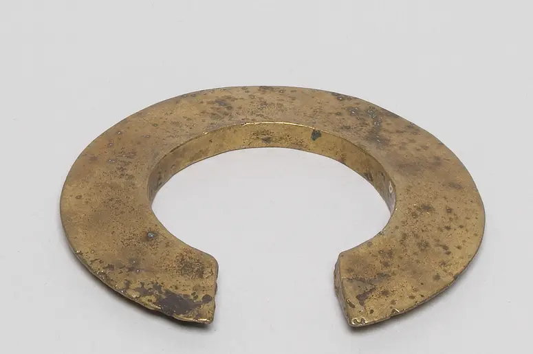 Armschmuck