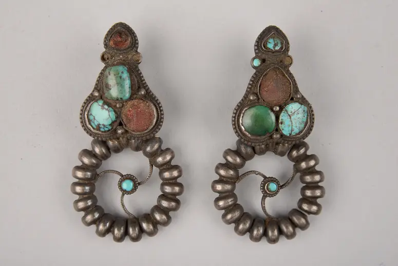Ohrschmuck