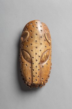 Ivory Pendant Mask with Leopard Head