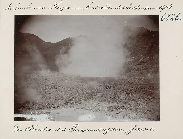 Der Krater des Papandajan, Java