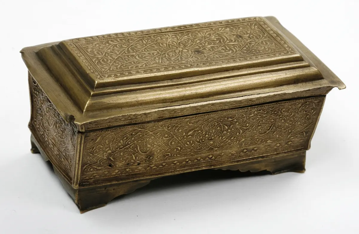 Betel box