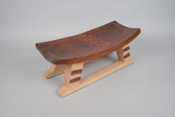 Schemel (hinten)