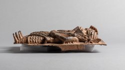 Reliefplatte: Zwei Würdenträger