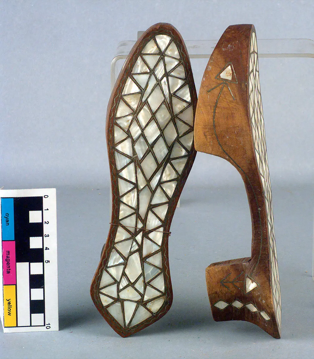 Stöckelsandalen für Bad