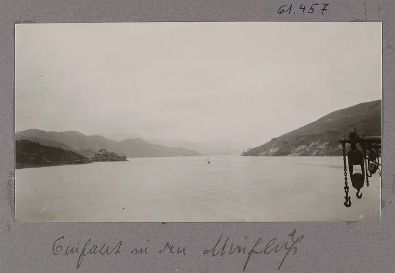Fuzhou. Einfahrt in den Min Fluss