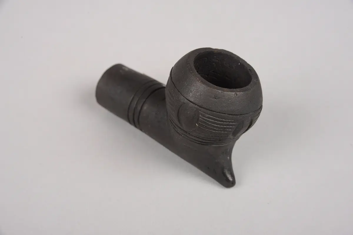 Tobacco Pipe Head