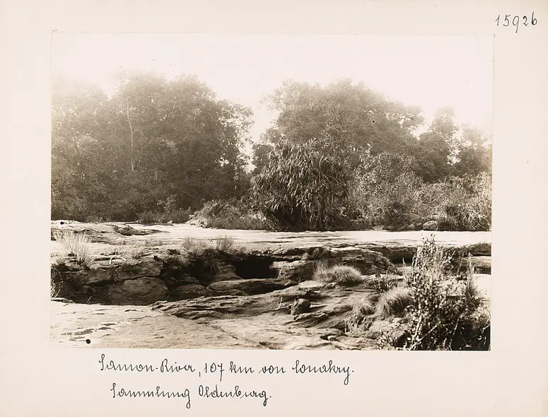 Samou-River, 107 km von Conakry