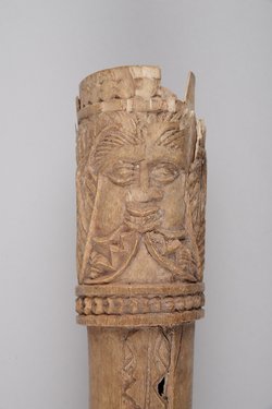 Side-blown Ivory Horn