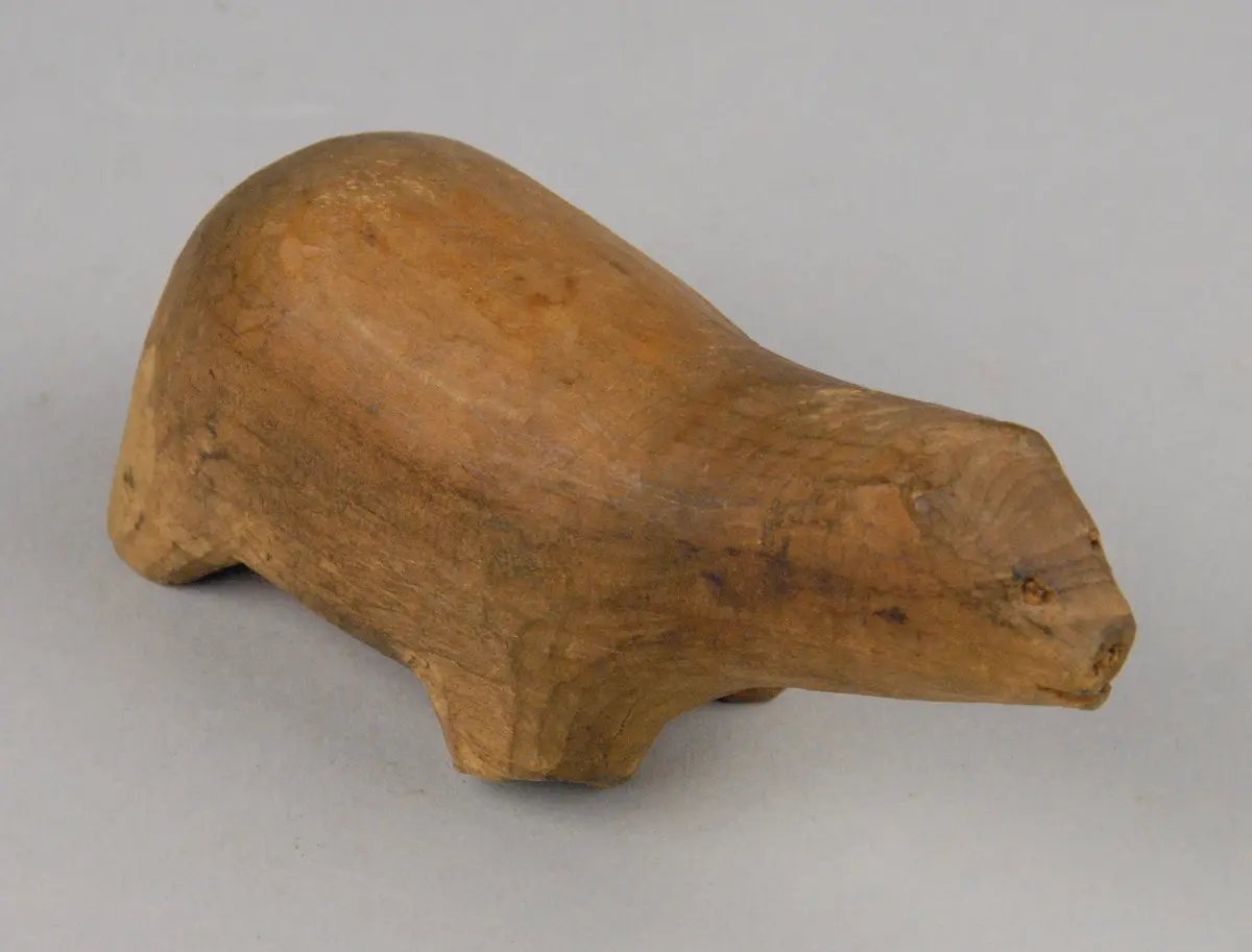 Eisbär (Jagdamulett/Spielzeug?)