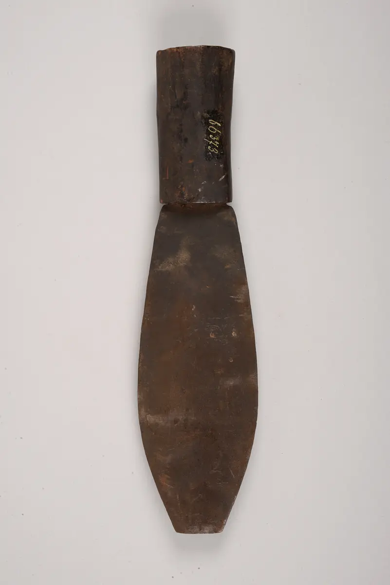 Messer mit Scheide
