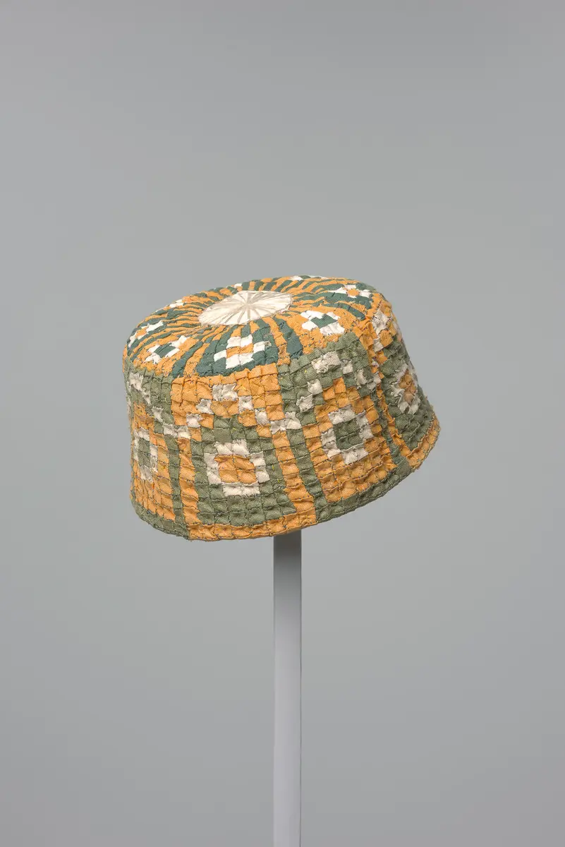 Kopfbedeckung