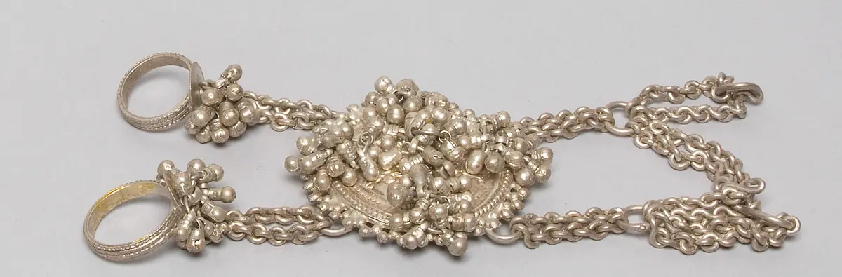 Handschmuck