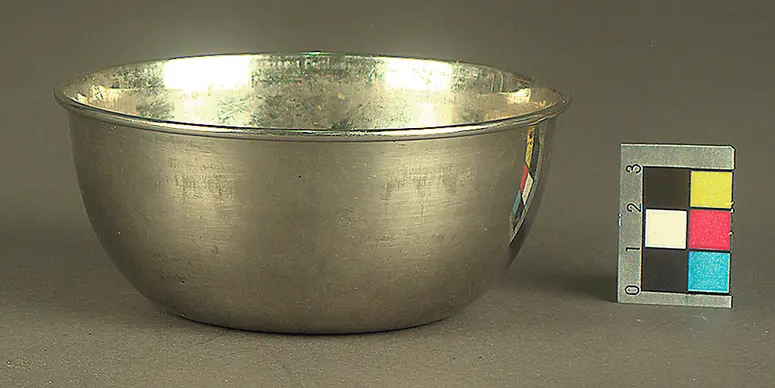 Metallschalen