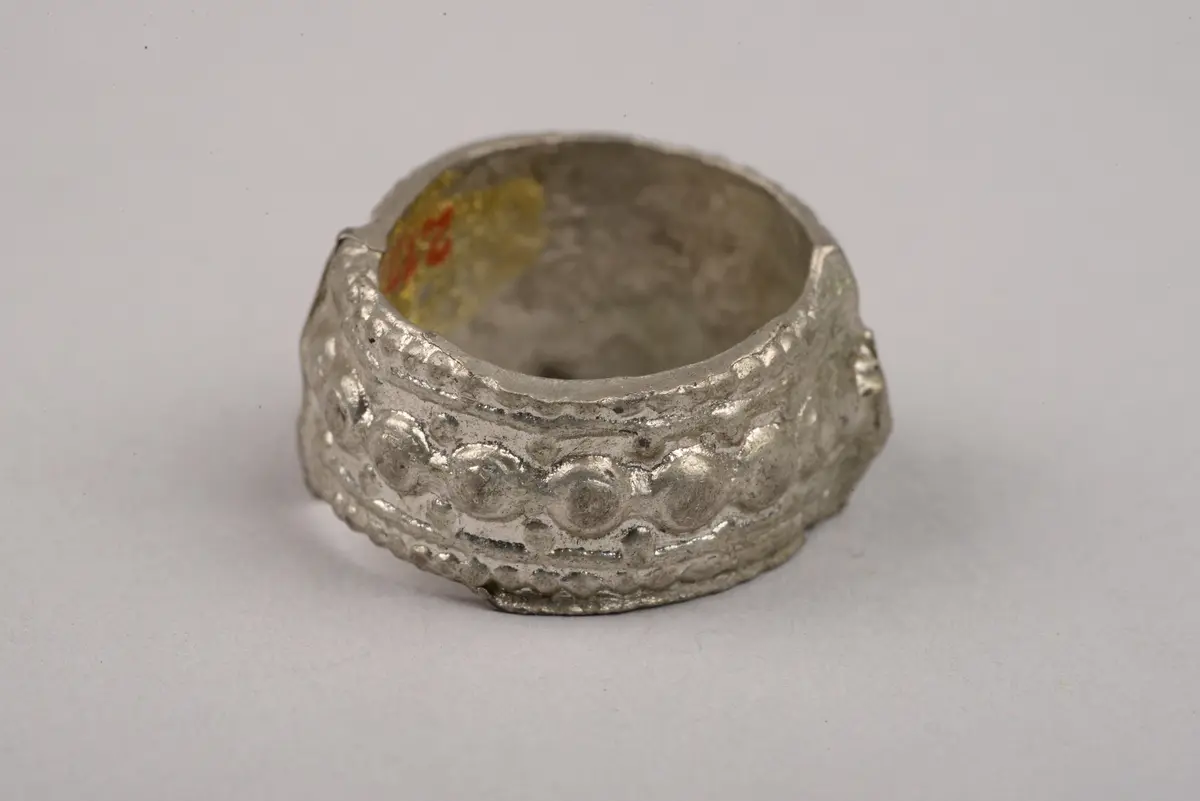 Fingerring