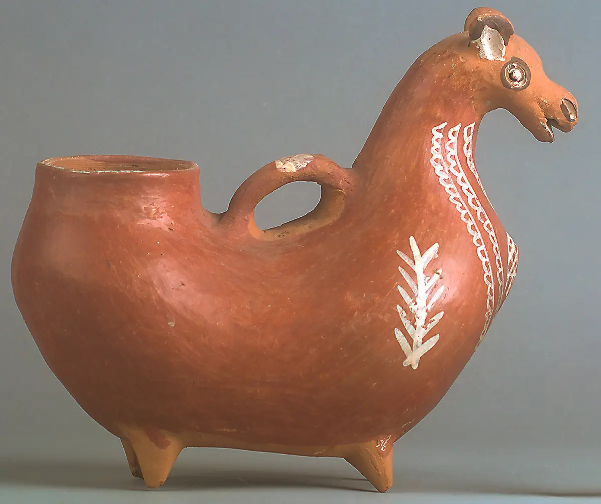 Llama or alpaca vessel