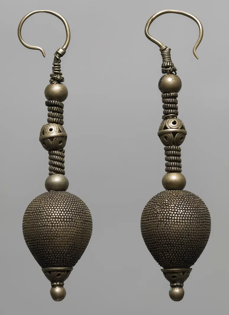 Ohrschmuck