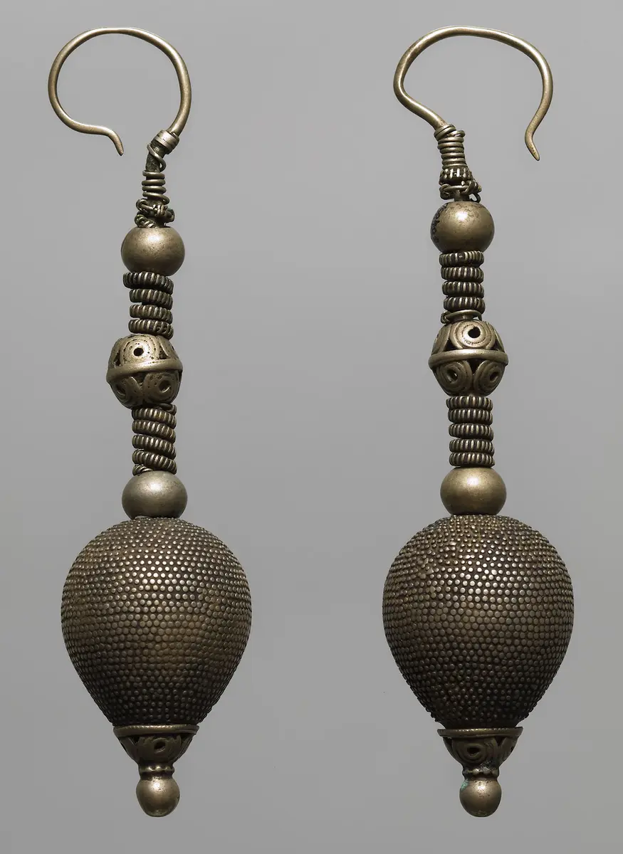 Ohrschmuck