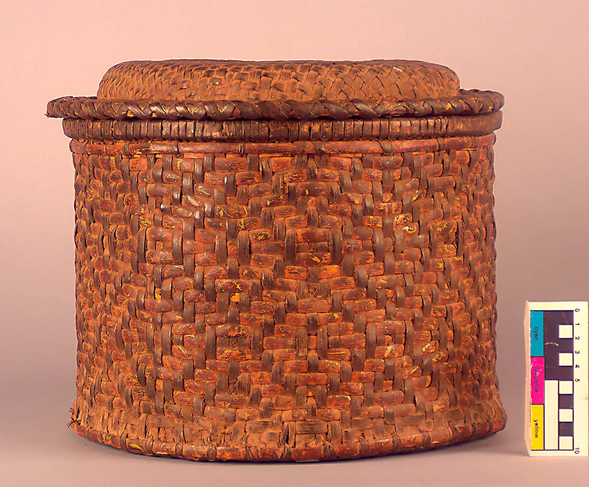Basket with Lid