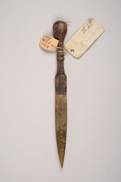 Messer mit Scheide