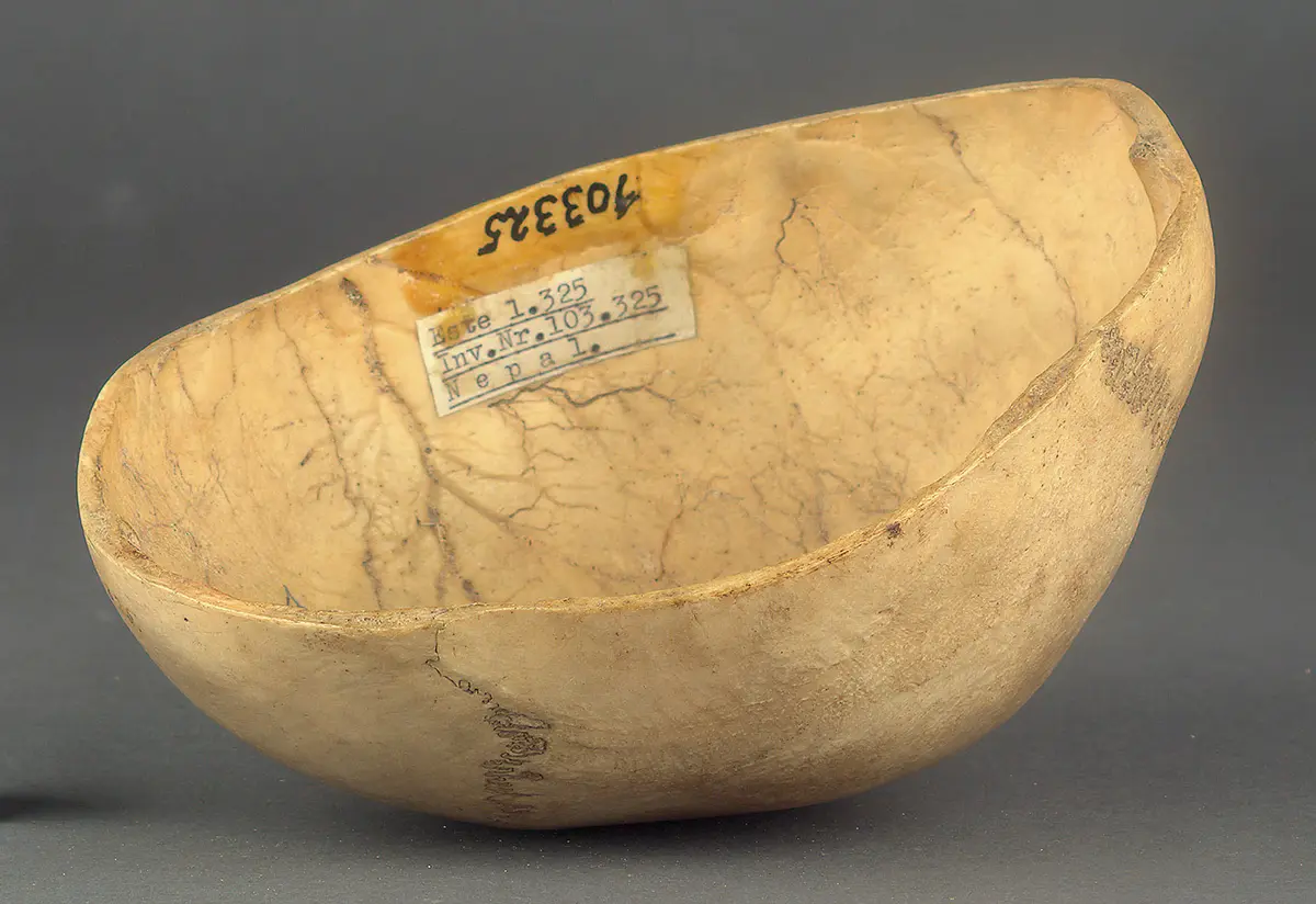 Skull bowl kapāla