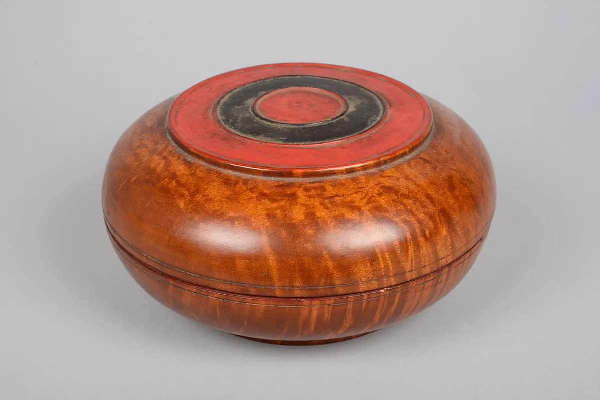 Holzdose