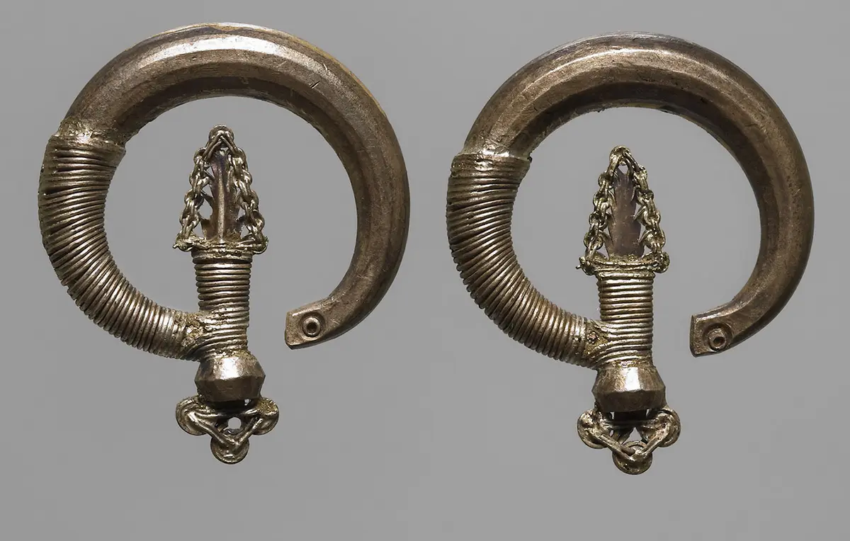 Ohrschmuck