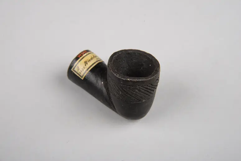 Tobacco Pipe Head