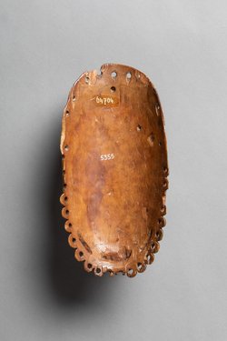 Ivory Pendant Mask with Leopard Head