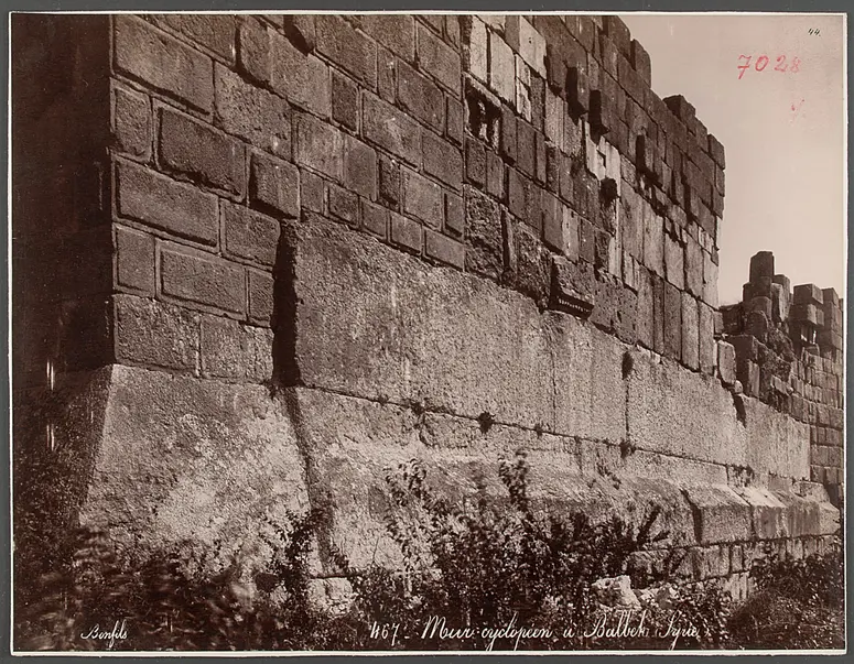 Ba´albek: Cyclopenmauer
