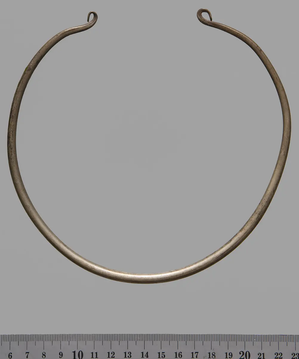 Halsring