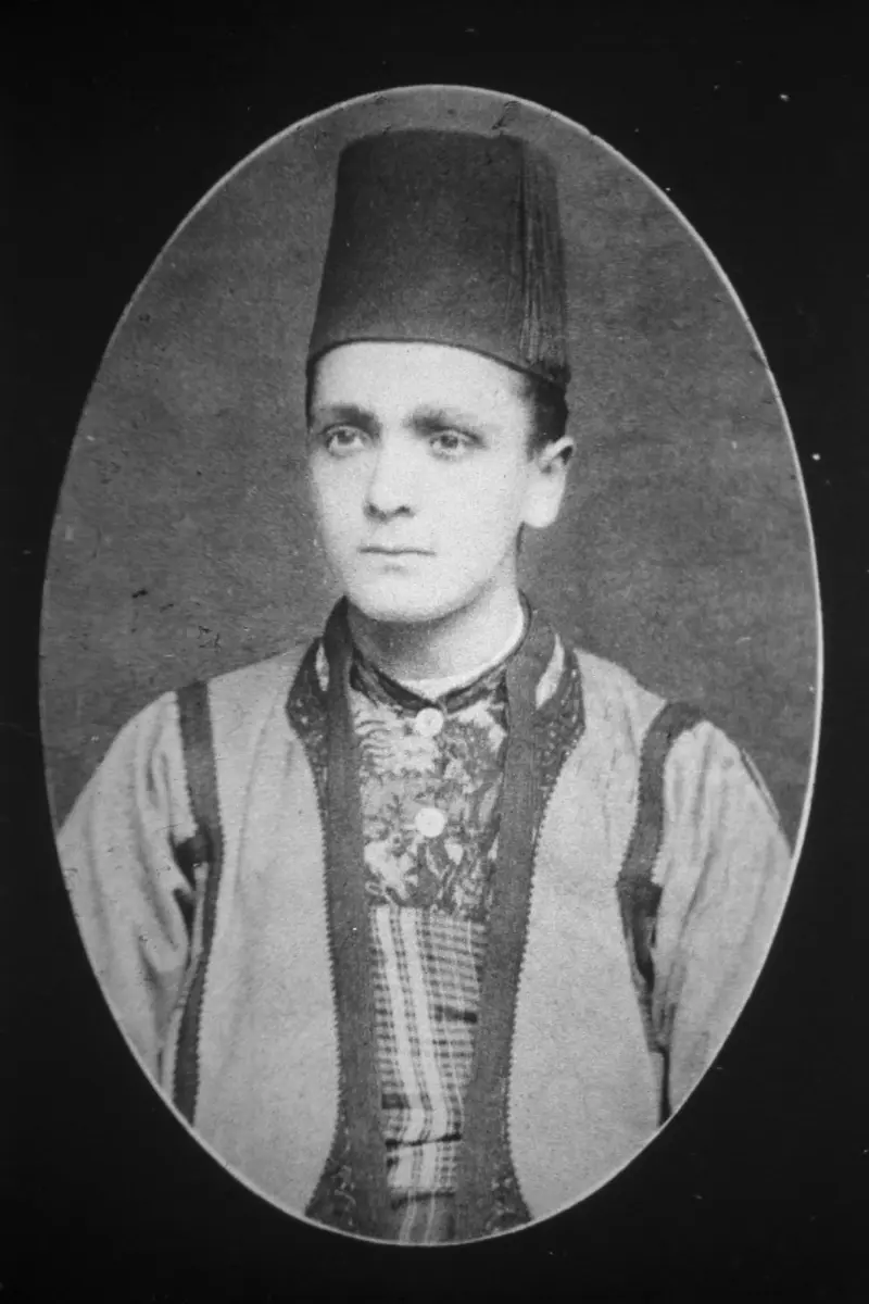 Portrait: Friedrich Julius Bieber um 1890/91 während Balkanreise