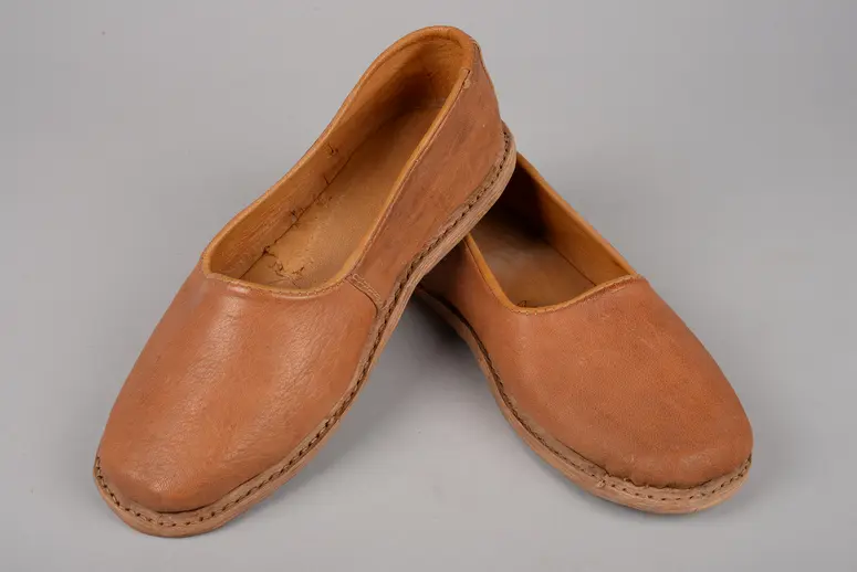 Paar Schuhe für Männer