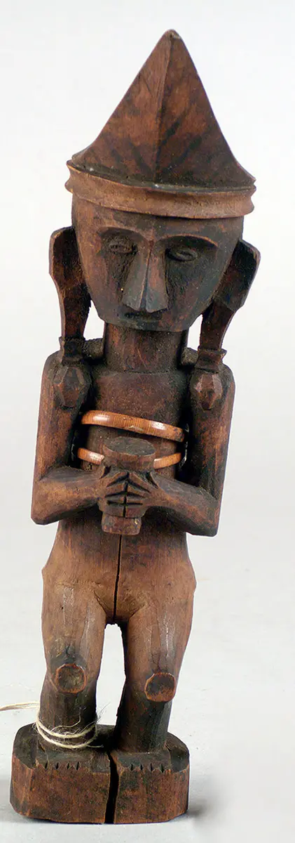 Weibliche Ahnenfigur