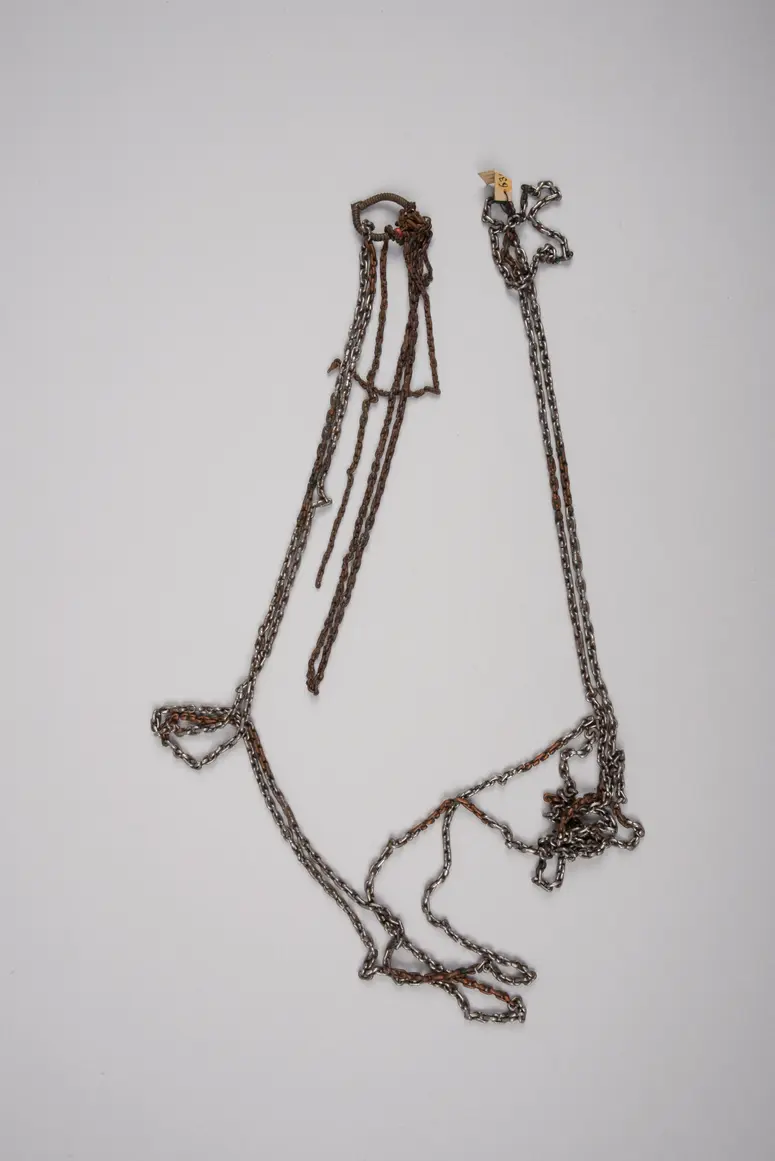 Ohrschmuck mit Halskette für Frauen