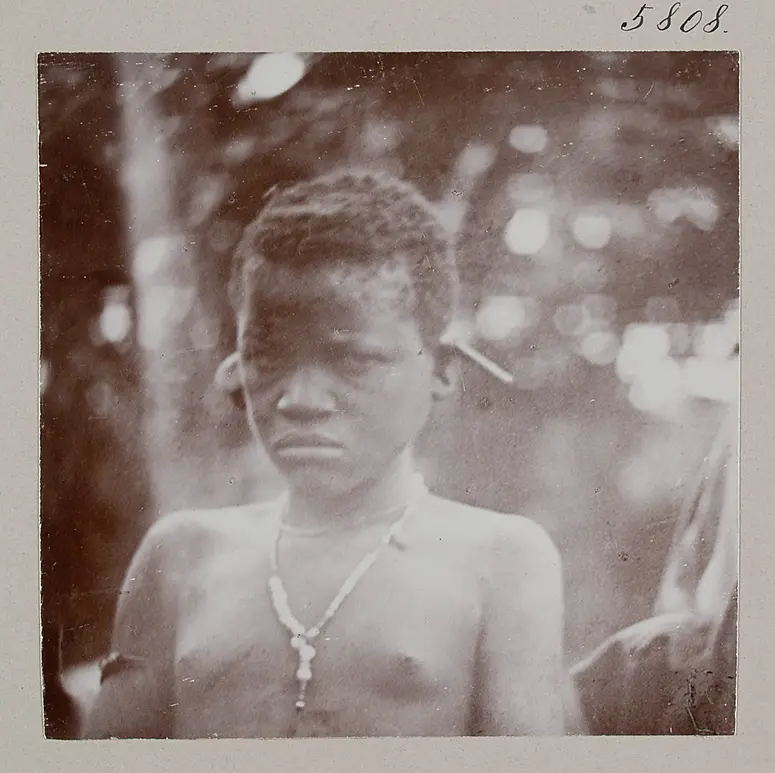 Knabe von Aruscha tschini (Bantu)