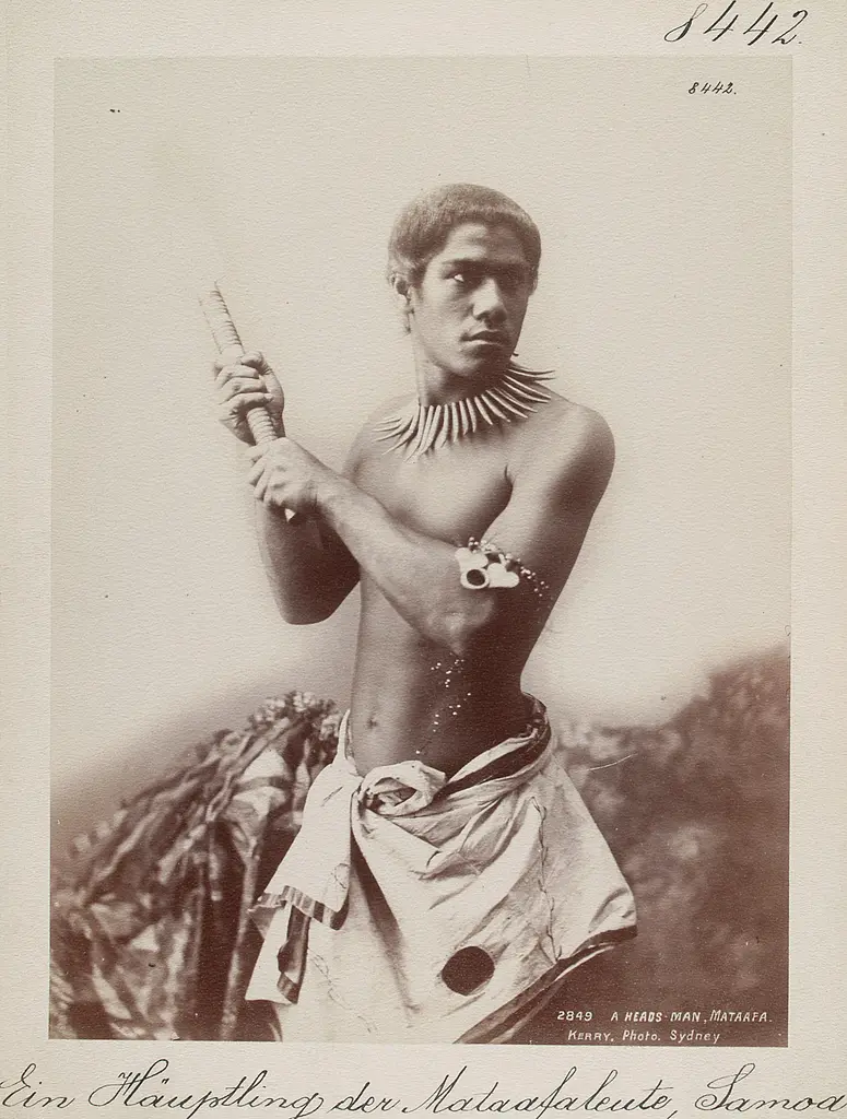 Ein Häuptling der Mataafaleute, Samoa