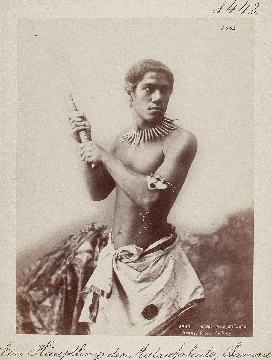 Ein Häuptling der Mataafaleute, Samoa