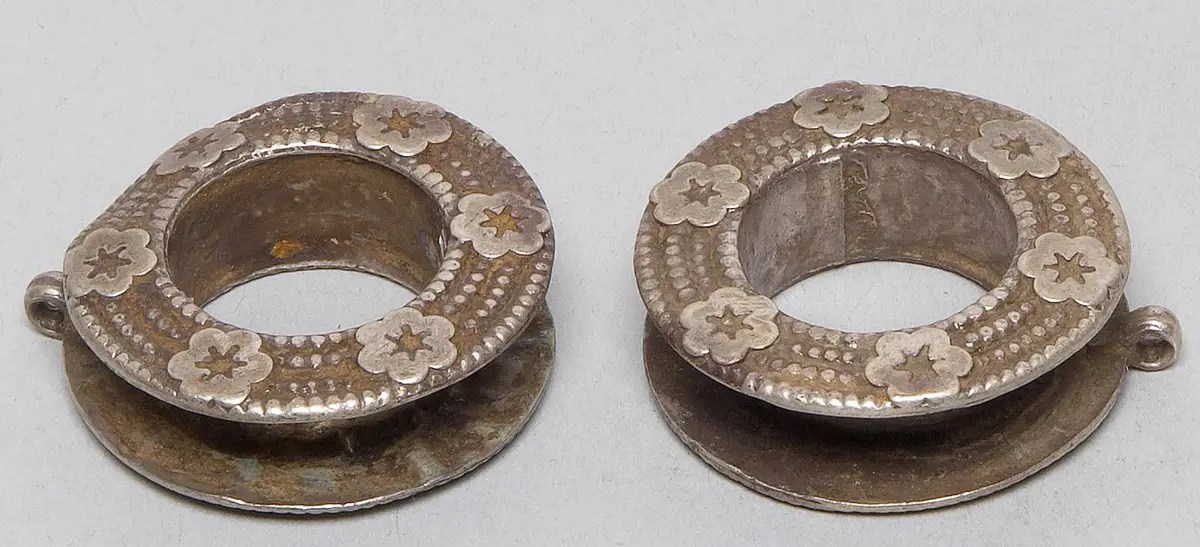 Ohrschmuck